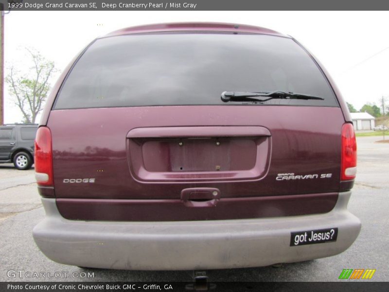 Deep Cranberry Pearl / Mist Gray 1999 Dodge Grand Caravan SE