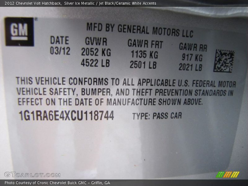 Silver Ice Metallic / Jet Black/Ceramic White Accents 2012 Chevrolet Volt Hatchback