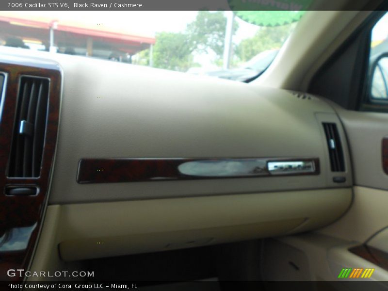 Black Raven / Cashmere 2006 Cadillac STS V6