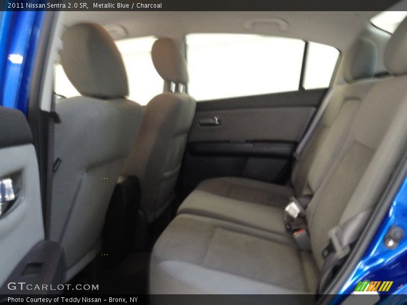 Metallic Blue / Charcoal 2011 Nissan Sentra 2.0 SR
