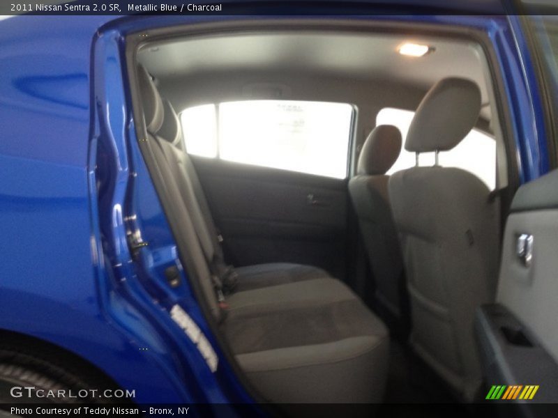 Metallic Blue / Charcoal 2011 Nissan Sentra 2.0 SR