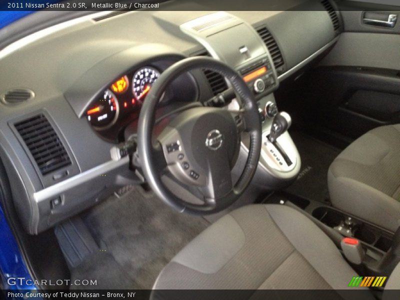 Metallic Blue / Charcoal 2011 Nissan Sentra 2.0 SR