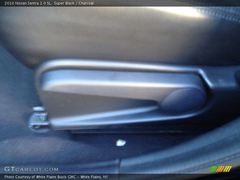 Super Black / Charcoal 2010 Nissan Sentra 2.0 SL