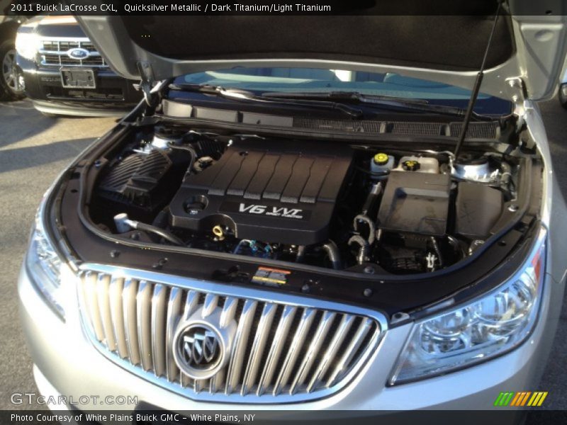 Quicksilver Metallic / Dark Titanium/Light Titanium 2011 Buick LaCrosse CXL