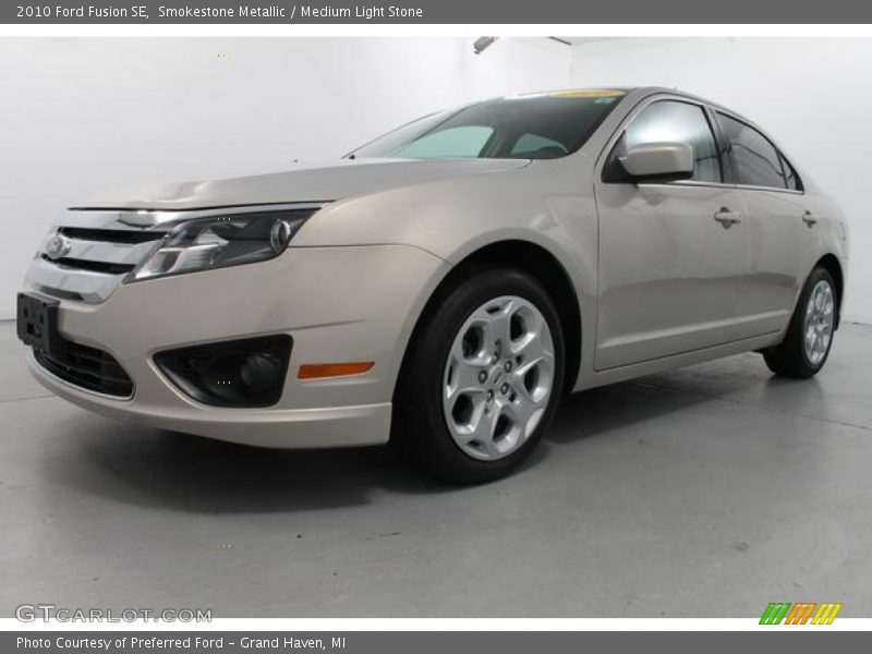 Smokestone Metallic / Medium Light Stone 2010 Ford Fusion SE