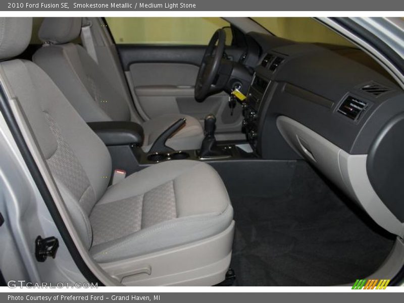 Smokestone Metallic / Medium Light Stone 2010 Ford Fusion SE
