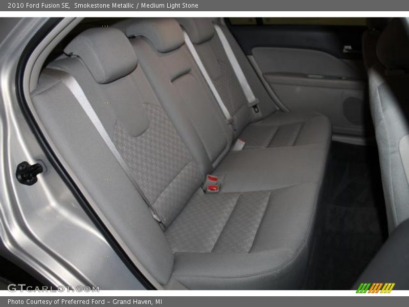 Smokestone Metallic / Medium Light Stone 2010 Ford Fusion SE