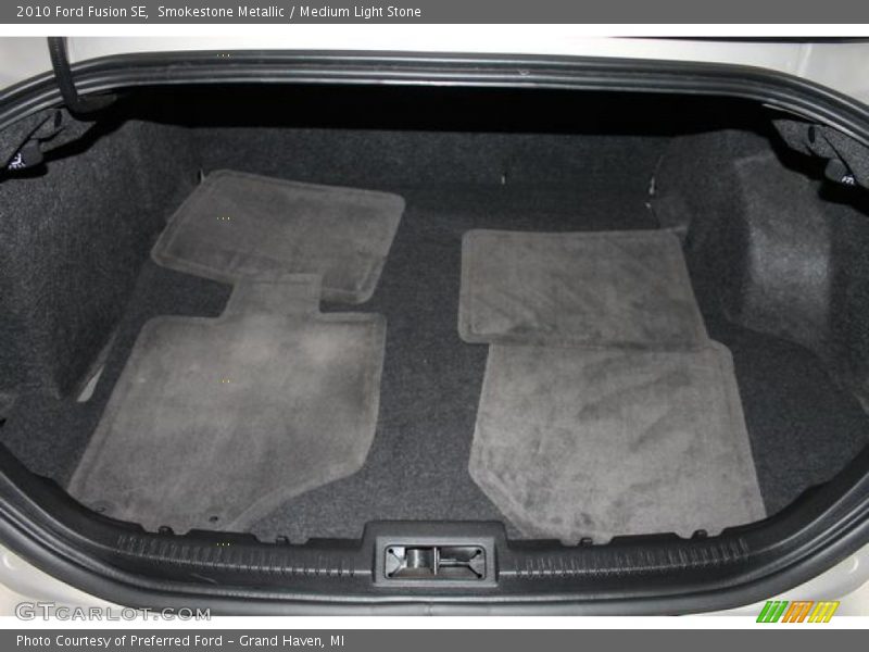 Smokestone Metallic / Medium Light Stone 2010 Ford Fusion SE
