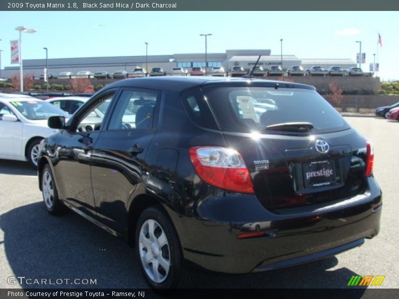 Black Sand Mica / Dark Charcoal 2009 Toyota Matrix 1.8