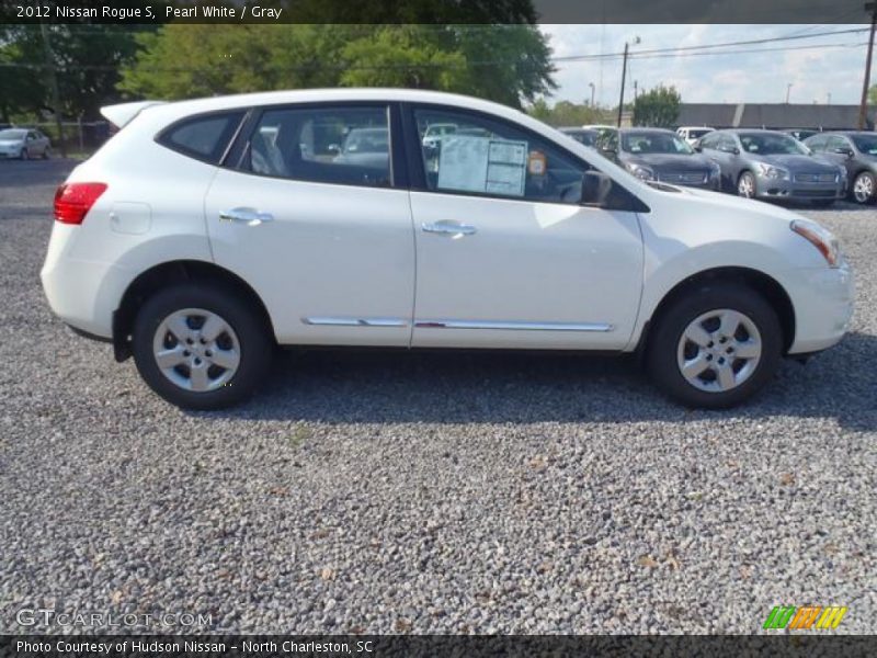 Pearl White / Gray 2012 Nissan Rogue S