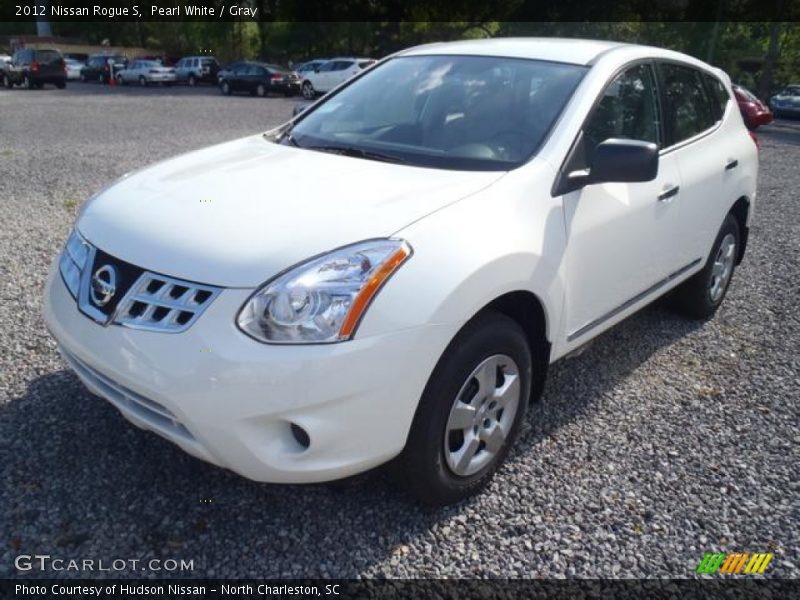 Pearl White / Gray 2012 Nissan Rogue S