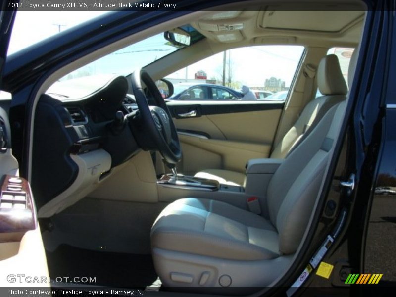 Attitude Black Metallic / Ivory 2012 Toyota Camry XLE V6