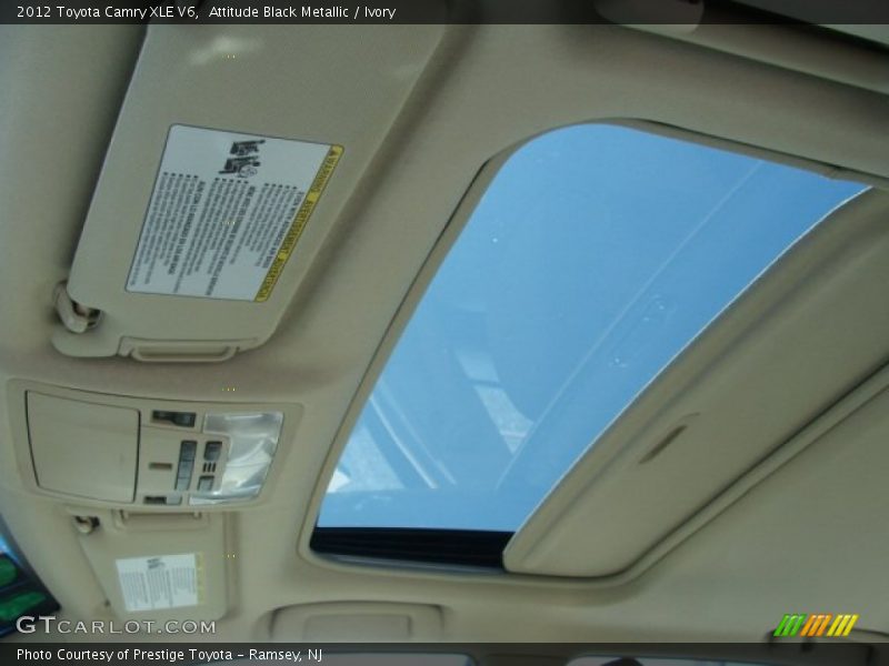 Attitude Black Metallic / Ivory 2012 Toyota Camry XLE V6