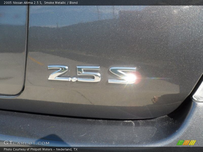 Smoke Metallic / Blond 2005 Nissan Altima 2.5 S