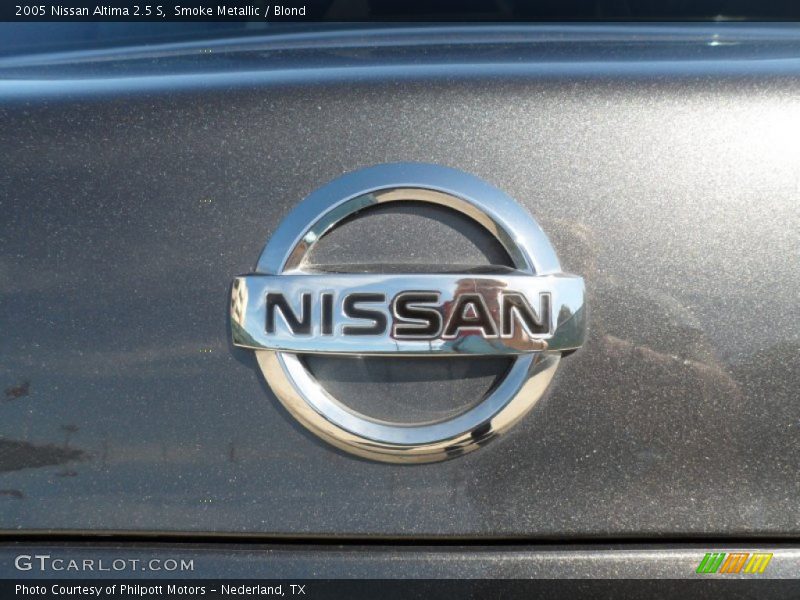 Smoke Metallic / Blond 2005 Nissan Altima 2.5 S