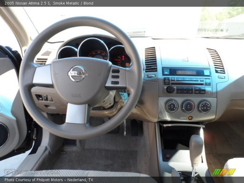 Smoke Metallic / Blond 2005 Nissan Altima 2.5 S