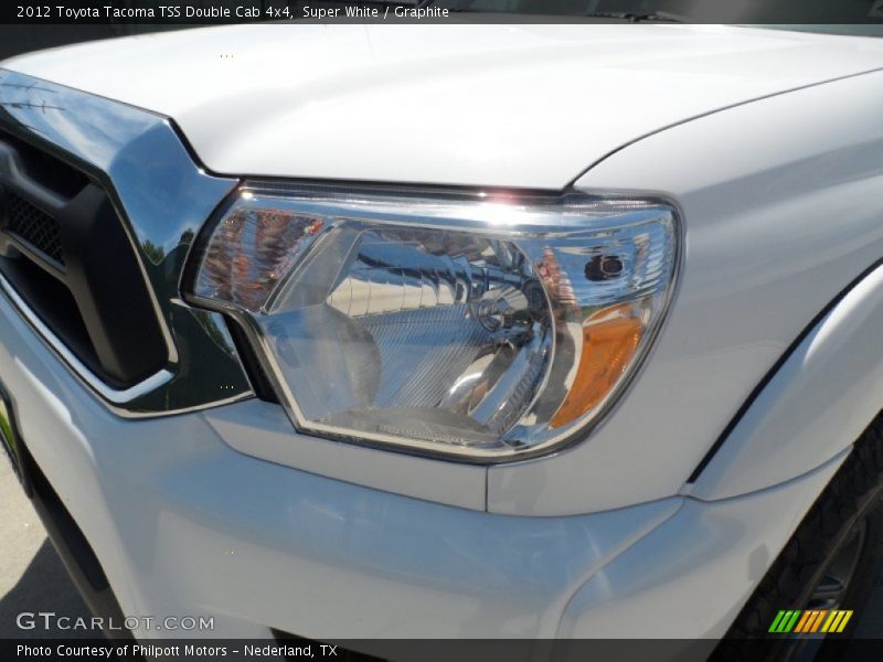 Super White / Graphite 2012 Toyota Tacoma TSS Double Cab 4x4