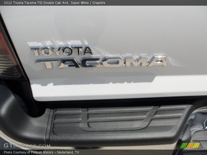Super White / Graphite 2012 Toyota Tacoma TSS Double Cab 4x4