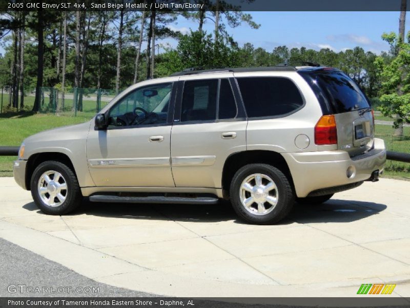 Sand Beige Metallic / Light Tan/Ebony 2005 GMC Envoy SLT 4x4