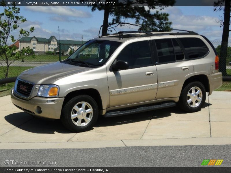 Sand Beige Metallic / Light Tan/Ebony 2005 GMC Envoy SLT 4x4