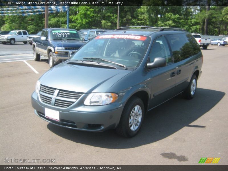 Magnesium Pearl / Medium Slate Gray 2007 Dodge Grand Caravan SE