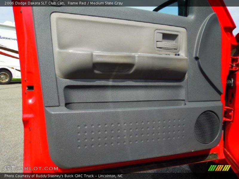 Flame Red / Medium Slate Gray 2006 Dodge Dakota SLT Club Cab