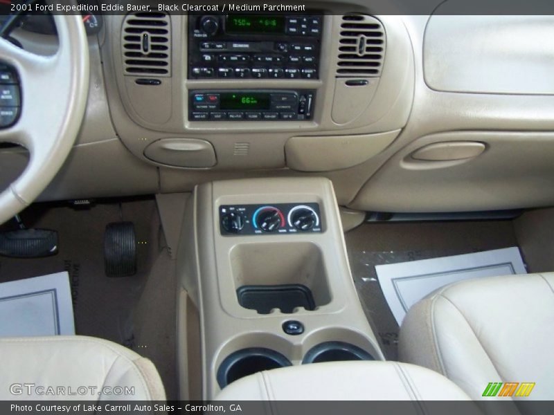 Black Clearcoat / Medium Parchment 2001 Ford Expedition Eddie Bauer