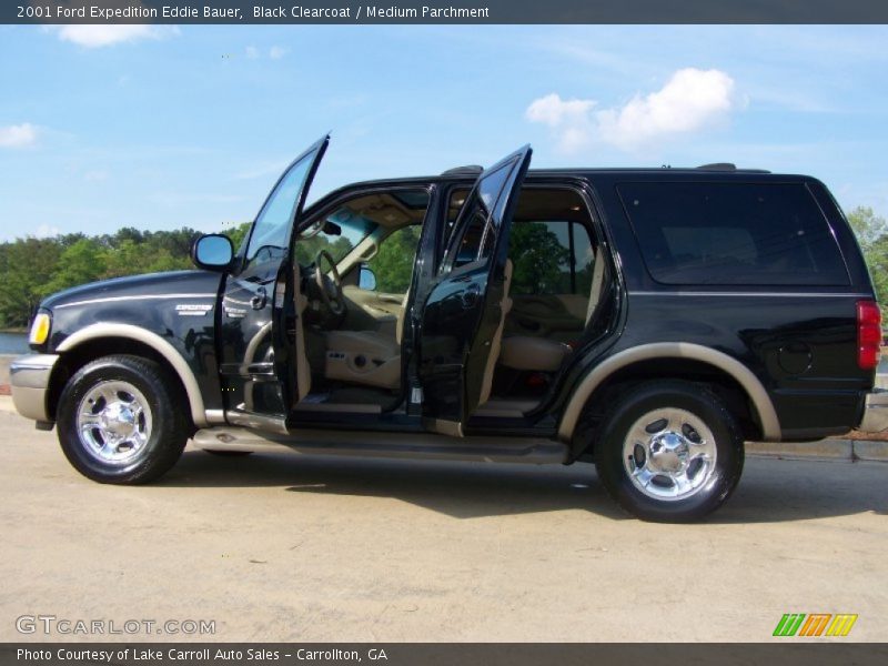 Black Clearcoat / Medium Parchment 2001 Ford Expedition Eddie Bauer