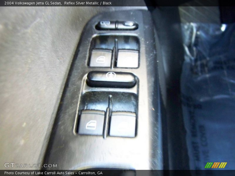 Reflex Silver Metallic / Black 2004 Volkswagen Jetta GL Sedan
