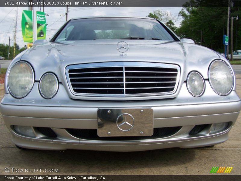 Brilliant Silver Metallic / Ash 2001 Mercedes-Benz CLK 320 Coupe