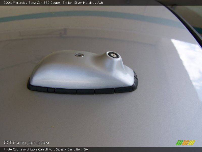 Brilliant Silver Metallic / Ash 2001 Mercedes-Benz CLK 320 Coupe