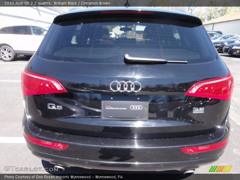 Brilliant Black / Cinnamon Brown 2010 Audi Q5 3.2 quattro