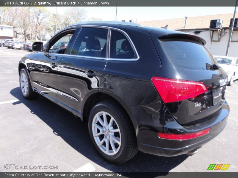 Brilliant Black / Cinnamon Brown 2010 Audi Q5 3.2 quattro