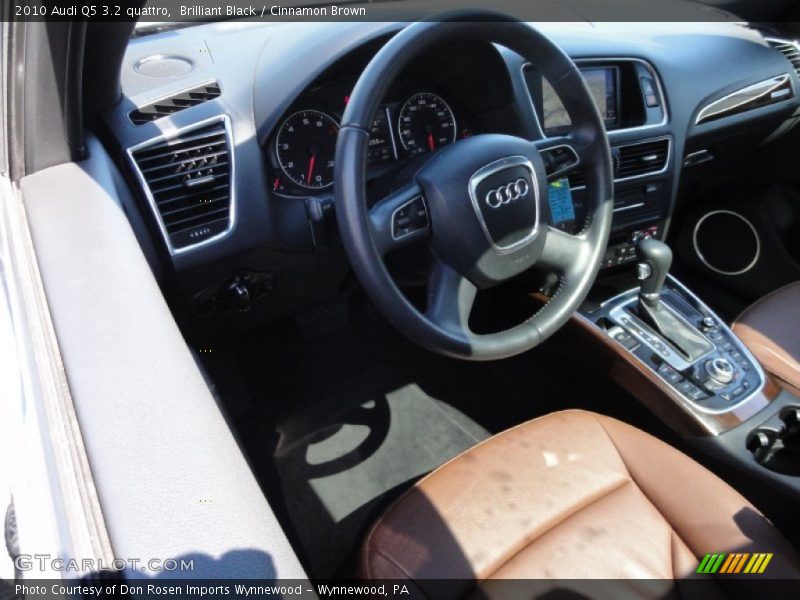 Brilliant Black / Cinnamon Brown 2010 Audi Q5 3.2 quattro