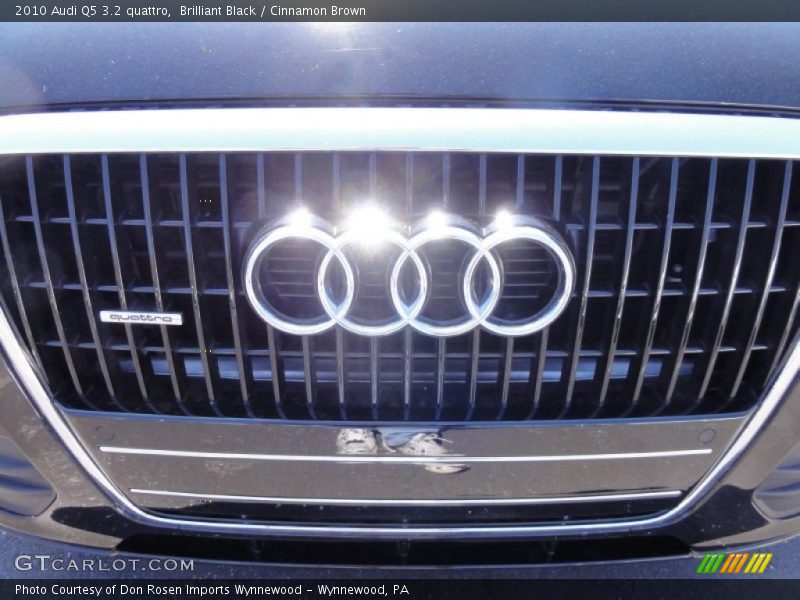 Brilliant Black / Cinnamon Brown 2010 Audi Q5 3.2 quattro