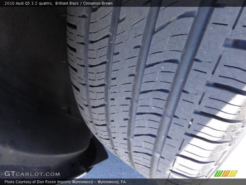 Brilliant Black / Cinnamon Brown 2010 Audi Q5 3.2 quattro