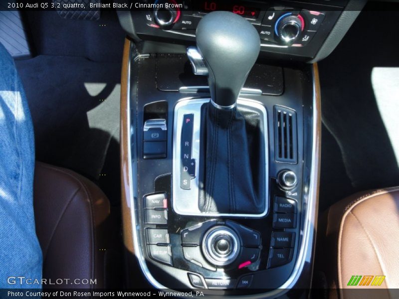 Brilliant Black / Cinnamon Brown 2010 Audi Q5 3.2 quattro