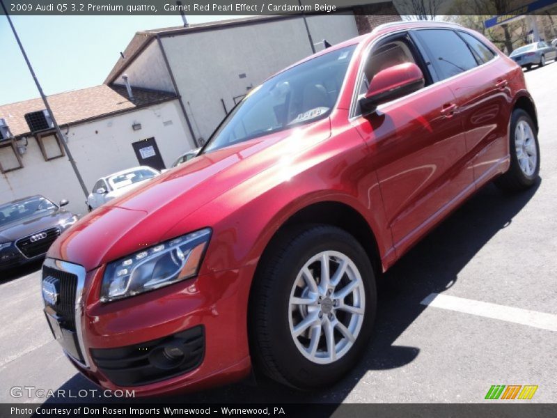 Garnet Red Pearl Effect / Cardamom Beige 2009 Audi Q5 3.2 Premium quattro