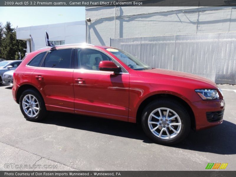 Garnet Red Pearl Effect / Cardamom Beige 2009 Audi Q5 3.2 Premium quattro