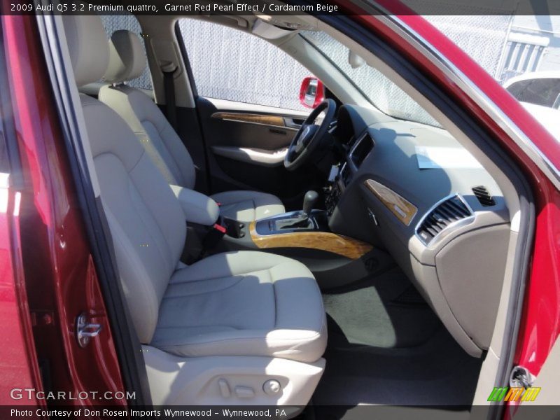 Garnet Red Pearl Effect / Cardamom Beige 2009 Audi Q5 3.2 Premium quattro