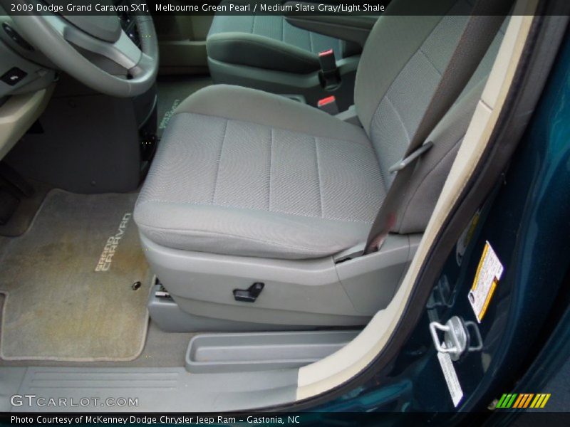 Melbourne Green Pearl / Medium Slate Gray/Light Shale 2009 Dodge Grand Caravan SXT