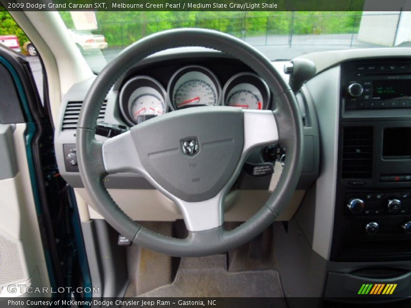 Melbourne Green Pearl / Medium Slate Gray/Light Shale 2009 Dodge Grand Caravan SXT