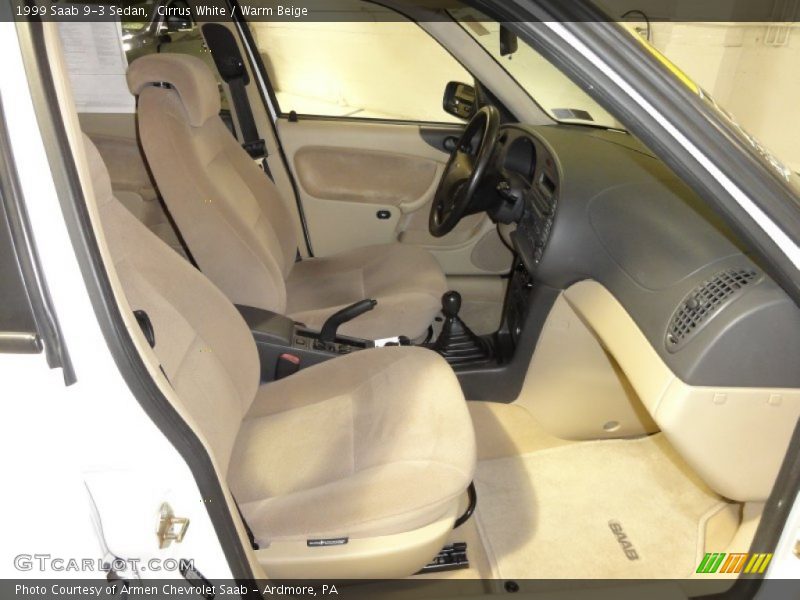 Cirrus White / Warm Beige 1999 Saab 9-3 Sedan