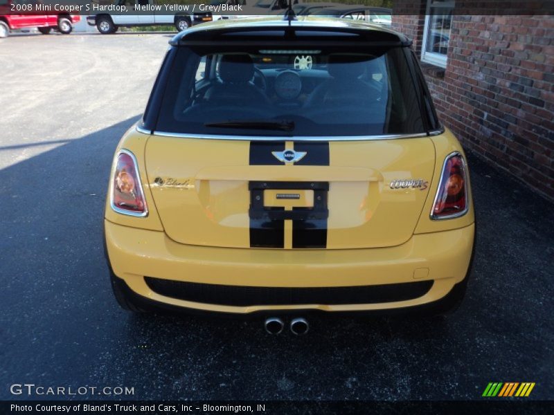 Mellow Yellow / Grey/Black 2008 Mini Cooper S Hardtop