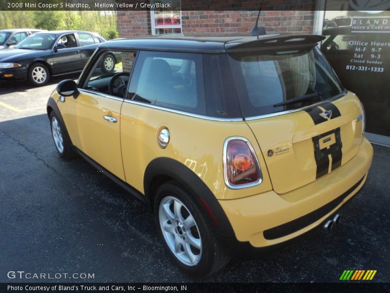 Mellow Yellow / Grey/Black 2008 Mini Cooper S Hardtop