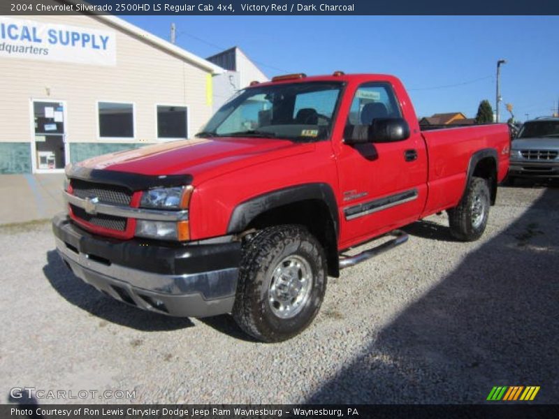 Victory Red / Dark Charcoal 2004 Chevrolet Silverado 2500HD LS Regular Cab 4x4