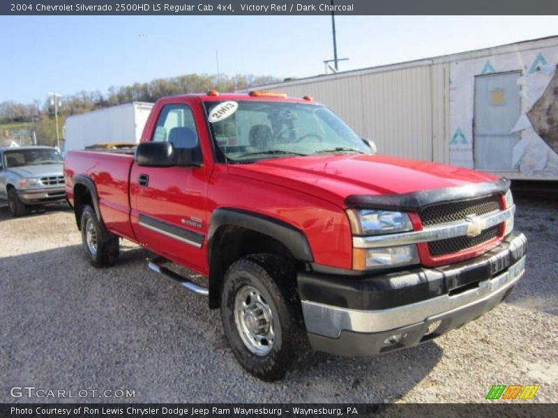 Victory Red / Dark Charcoal 2004 Chevrolet Silverado 2500HD LS Regular Cab 4x4