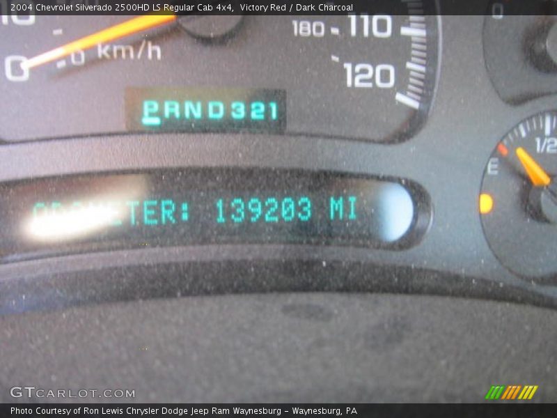 Victory Red / Dark Charcoal 2004 Chevrolet Silverado 2500HD LS Regular Cab 4x4
