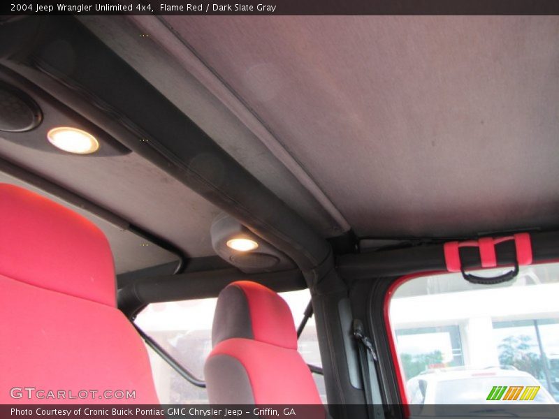 Flame Red / Dark Slate Gray 2004 Jeep Wrangler Unlimited 4x4