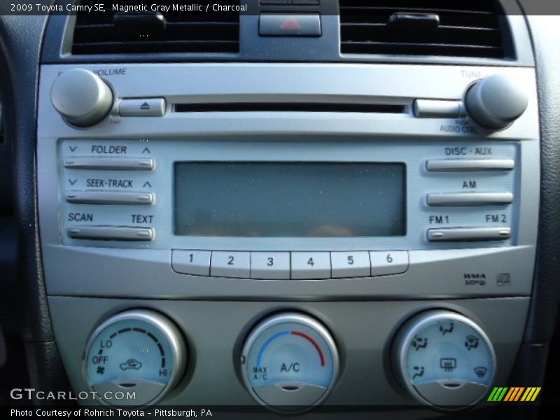 Magnetic Gray Metallic / Charcoal 2009 Toyota Camry SE